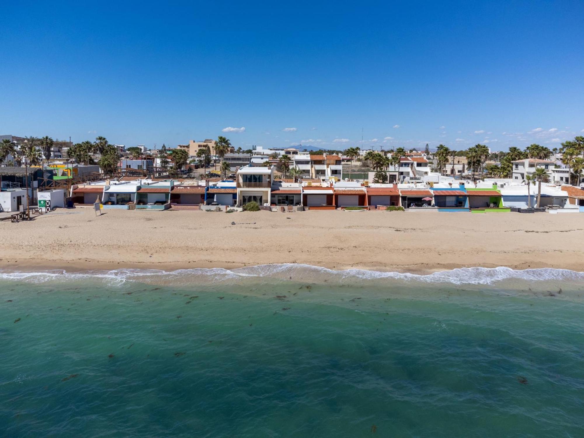 Las Brisas #8 Beachfront - On The Sand And Steps From Mannys For Tacos & Tequila Пуерто-Пеньяско Екстер'єр фото